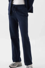 4ecd54e9-69cd-40f1-9335-f243dd43772a-Max