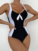 Classic Black And White Contrast Color Fit Swimsuit