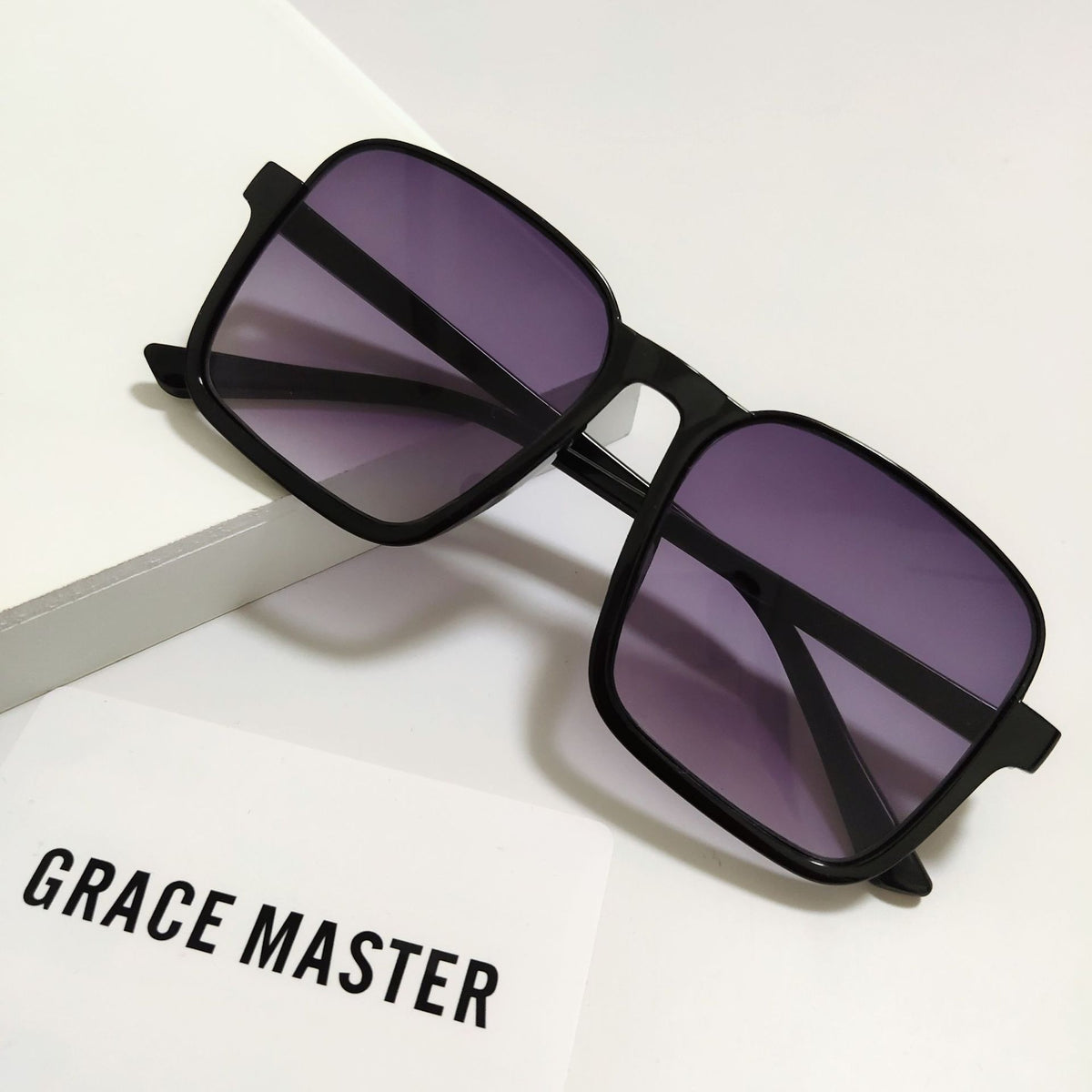 Women's Retro Simple Square Semi-rimless Sunglasses