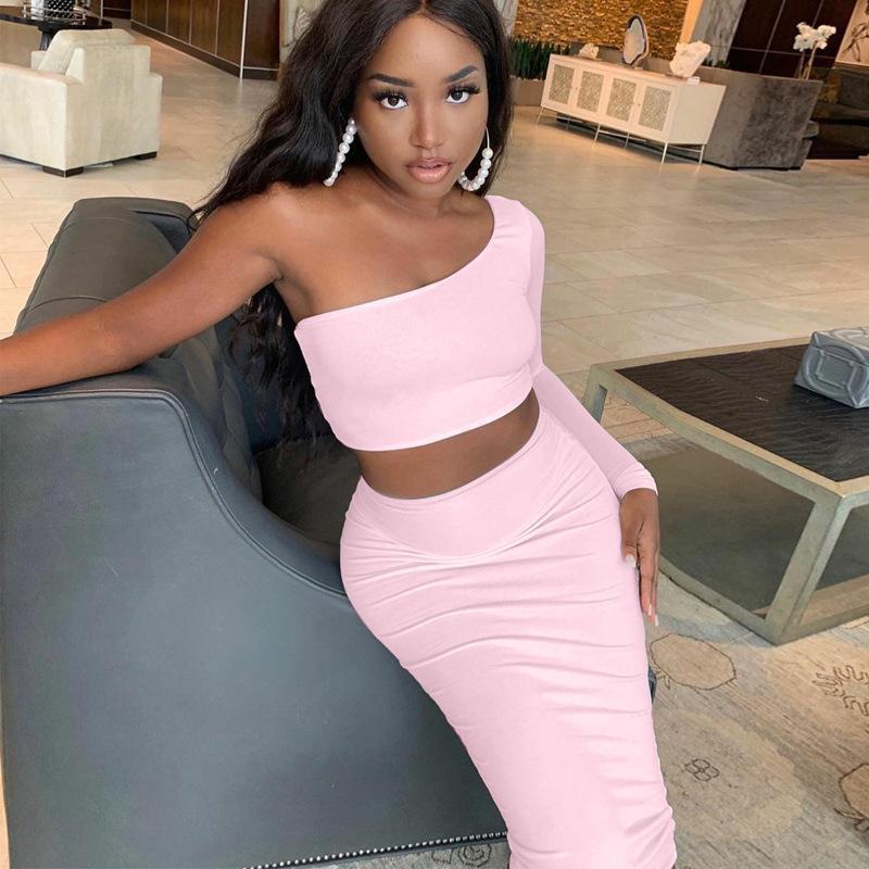 Two-Piece Fashion Ladies One-Shoulder Top and Hip Skirt